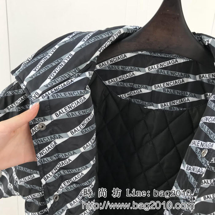 BALENCIAGA巴黎世家 19ss早春新款 落肩袖 OS版型 薄棉服男款短袖 ydi1663